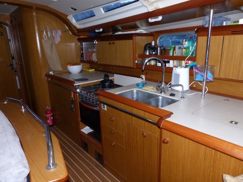 Sun Odyssey 49 -25.jpg